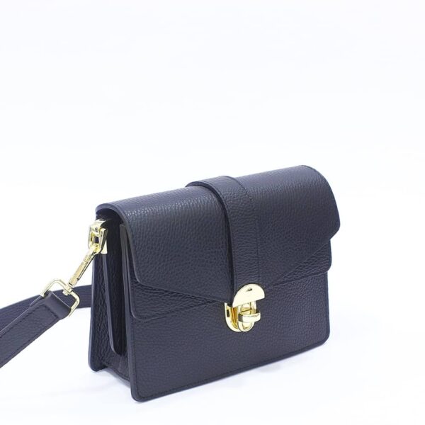 Ženska kožna torbica 2134